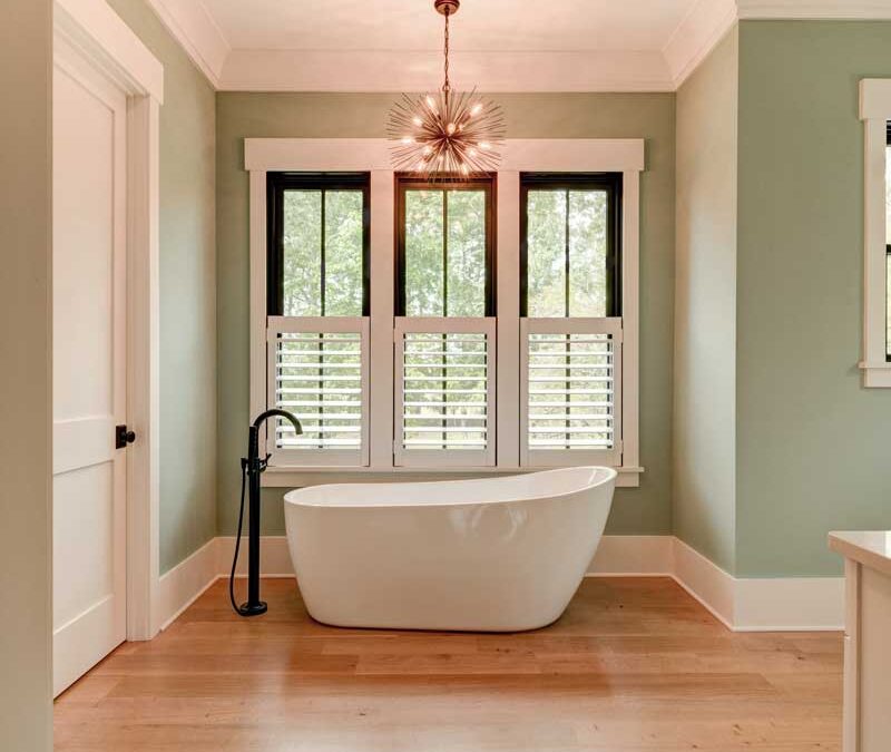 A soaking tub in the master bath